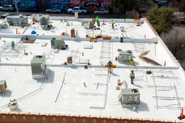 Best Roof Maintenance and Cleaning  in Halawa, HI